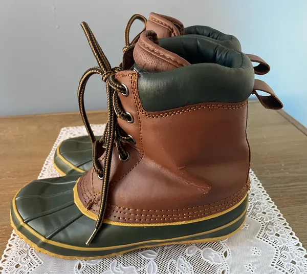 Climate Insoles of DuPont Brown Leather Green Duck Boots Size 6.5 Thermolite - Image 2