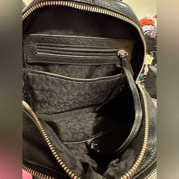 Michael Kors Rhea BLACK PEBBLE Leather Casual Backpack Goldtone Details - Image 7