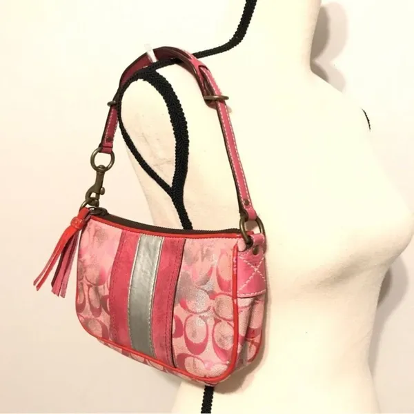 COACH Vintage Y2K Mini Monogram Suede/Leather Trim Canvas Shoulder Bag Hot Pink - Image 7
