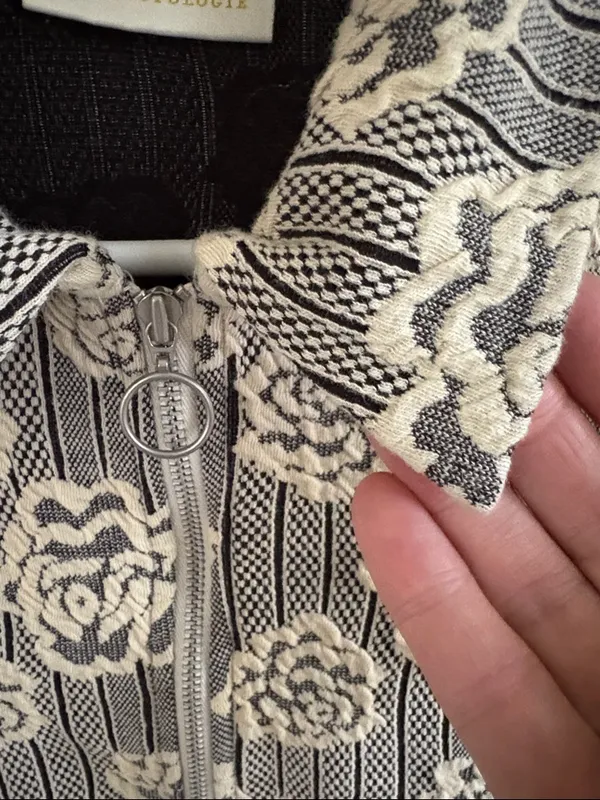 Anthropologie Maeve Floral Jacquard Zip Neck Polo Top Black Cream Size XS - Image 7