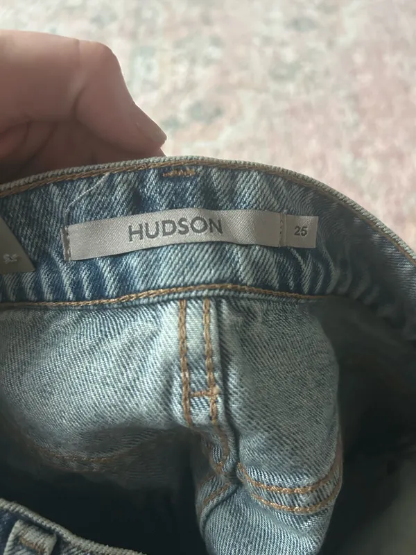 Hudson Jeans skirt 25 light wash - Image 3