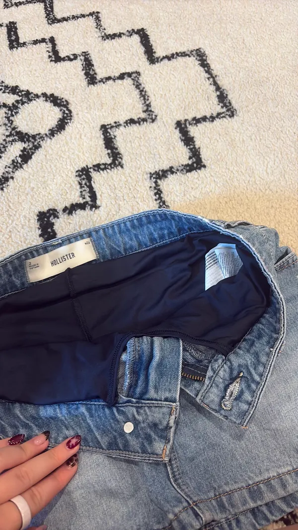 Hollister Jean Skirt - Image 5