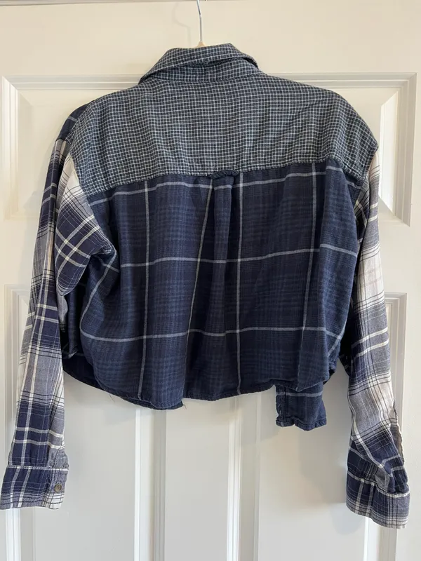 American Eagle Outfitters - Image 2