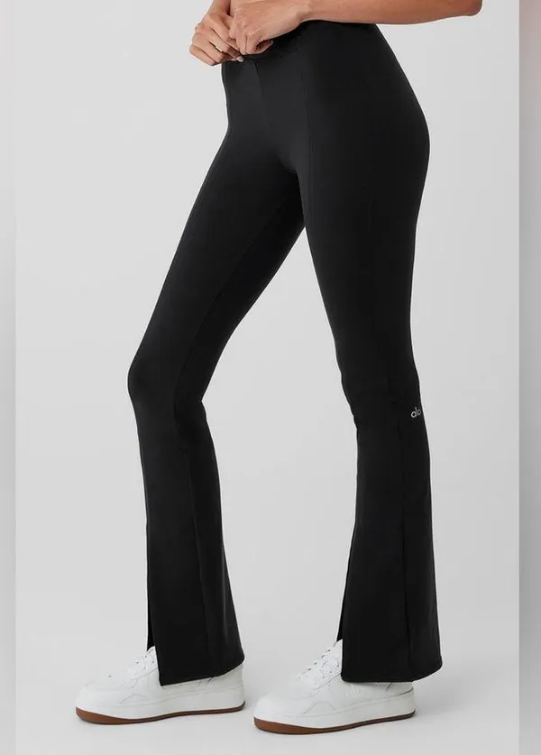 ALO Airbrush High Waist Flutter Legging in Black Sz. XS - Image 4