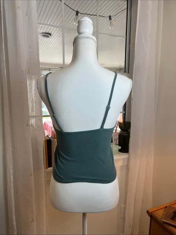 American Eagle Outfitters Ribbed Spaghetti Strap Tank - Teal Green size small. - Image 3