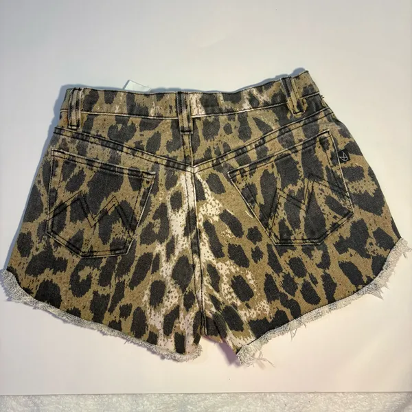 MinkPink Animal Instincts Leopard Print Shorts Wms XS Buttonfly Denim Distress - Image 7