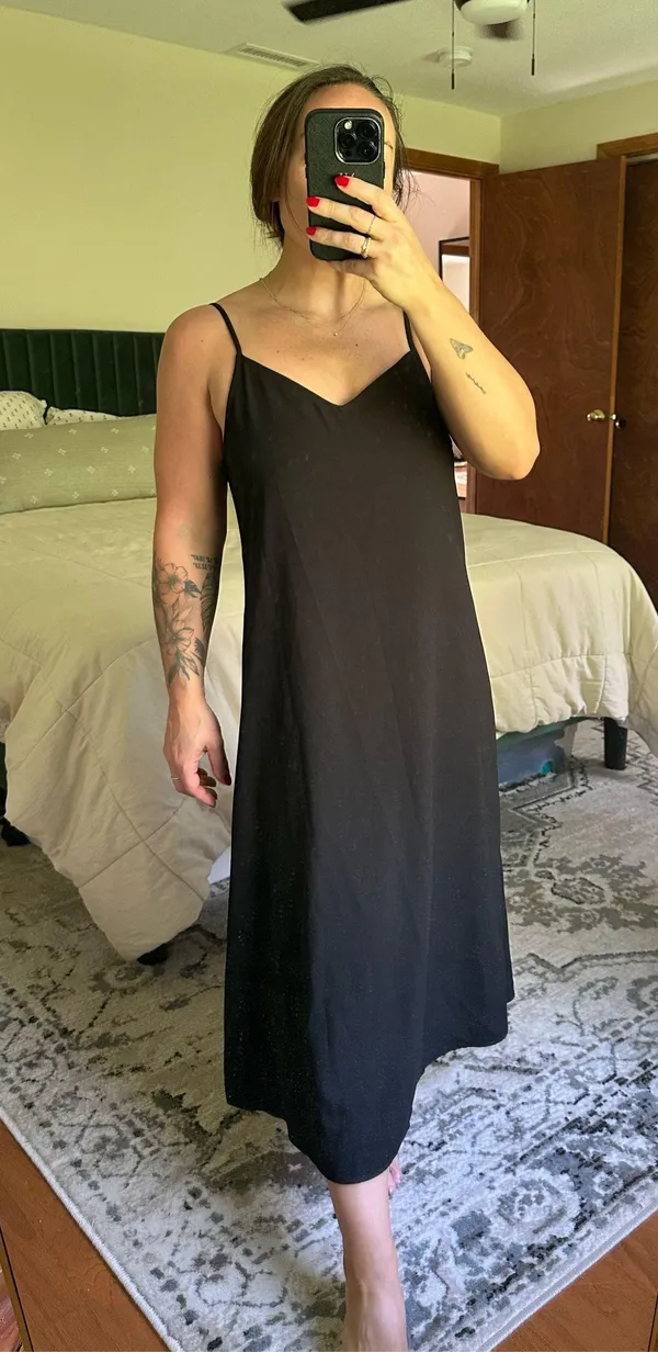 Uniqlo Black Midi Dress - Image 3