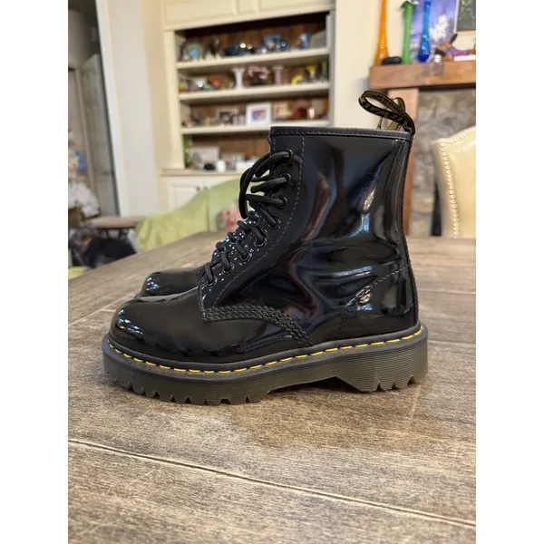 Dr. Martens Black Patent Leather Combat Boots‎ AW004 Men's Size 7 Women's 8 NEW - Image 2