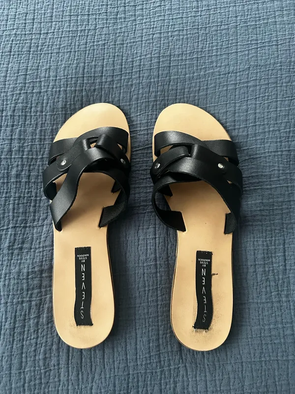 Black Steve Madden Sandals Leather - Image 2