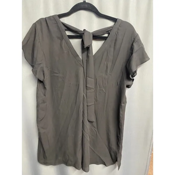 Everleigh Blouse Top Women Small Black Short Sleeve V-Neck Knot Back Hipster B61 - Image 4