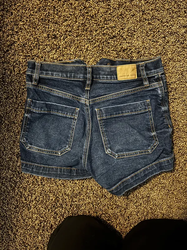 American Eagle Shorts - Image 2
