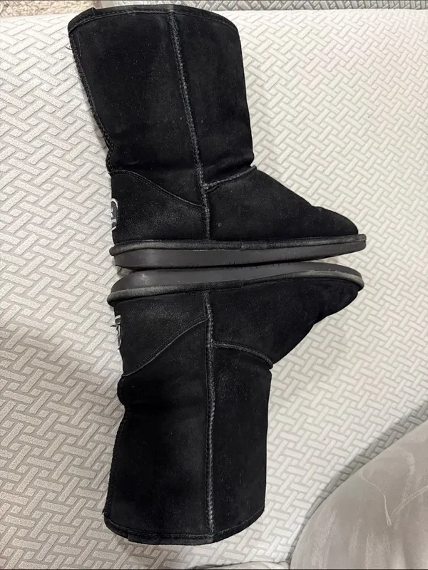 Bearpaw Black Suede Sheepskin/Wool Lined Winter Ladies 8 Boots - Image 8