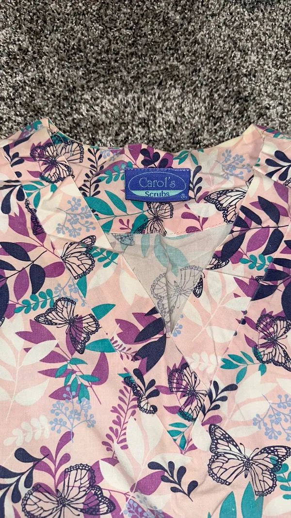 Scrub top Size L - Image 2