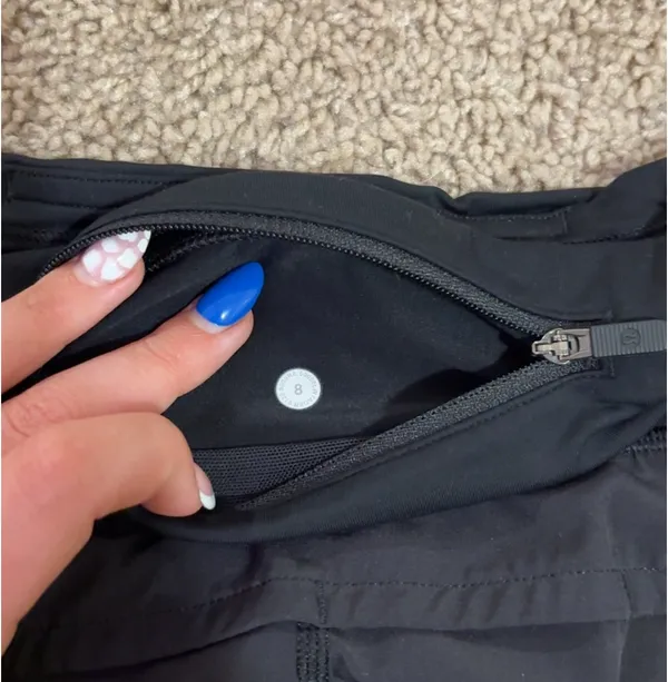Black Lululemon Shorts 2.5" Speed Up Low-Rise - Image 4