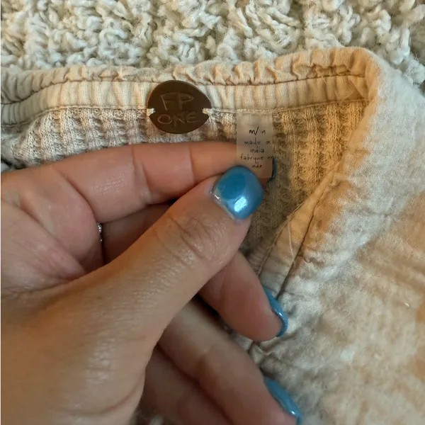 Free people cropped scout waffle flannel size M - Image 3