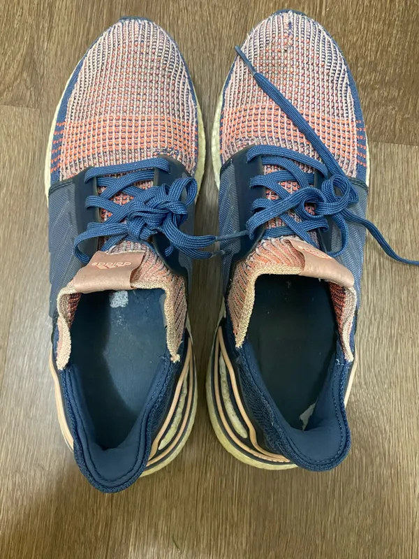 Adidas Ultraboost 19 Women's Size 10.5 Running Shoes - Image 6