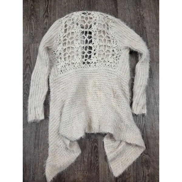 RYU Super Soft Cashmere-Like Crochet Back Cardigan Sweater Cream Beige M/L - Image 5