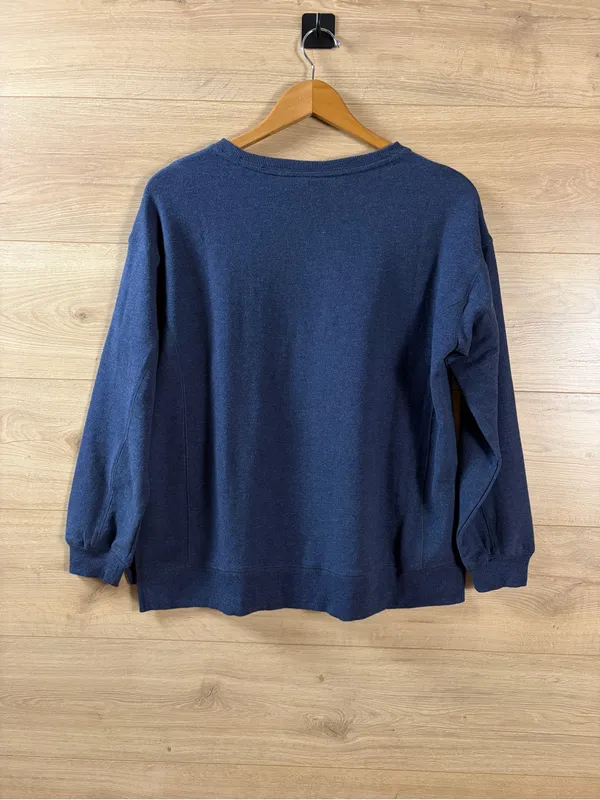 WILDFOX Blue 'SOCIAL' Crewneck Sweatshirt NWT Medium - Image 6