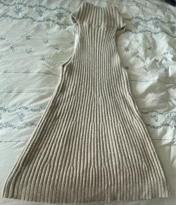 Free people cream knitted turtleneck sweater dress with pockets. - Image 2