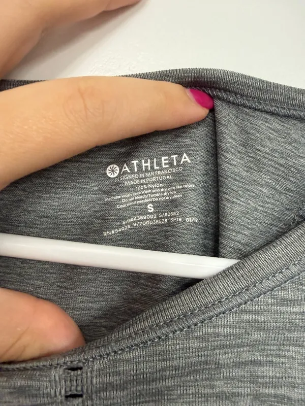 Athleta Foothill Gray Seamless Split Back Workout Tank Women’s S - Image 4