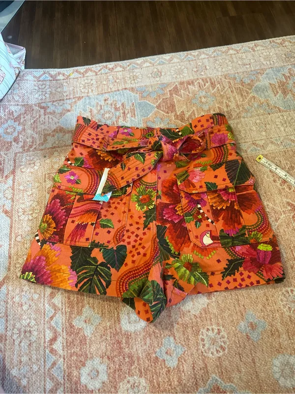 NWT FARM RIO blooming garden shorts orange boho tropical beach vacay floral sz M - Image 4