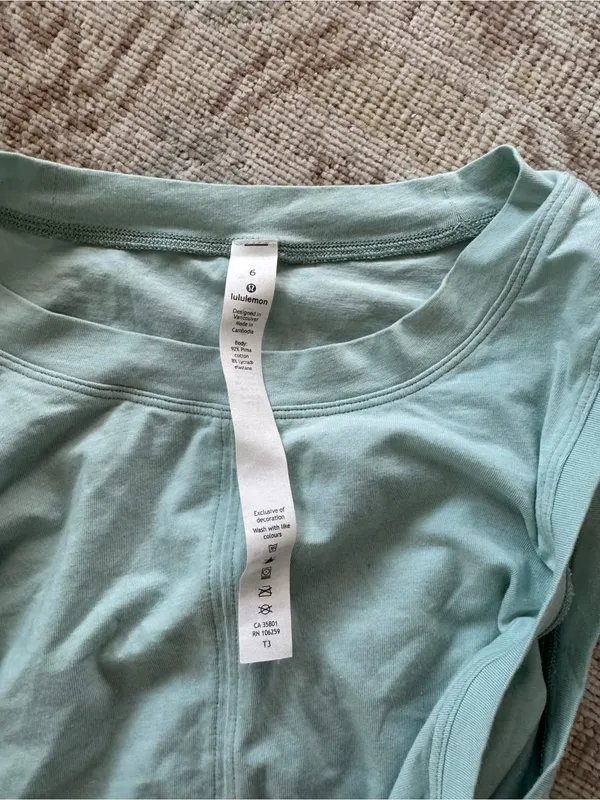 Lululemon Light Teal Sleeveless Drawstring Cinch Detail Tank Top - Image 3