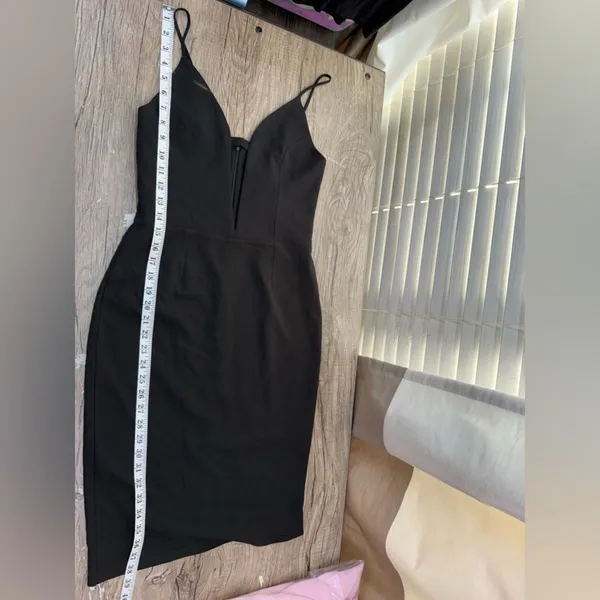 Krisa Black Deep V‎ Cami Midi Dress stretchy Revolve clothing xs - Image 5