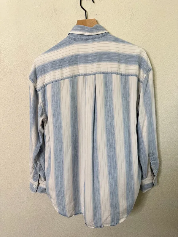 FAHERTY Relaxed Striped Shirt Button Down Blouse Blue Linen Blend Womens Size M - Image 7