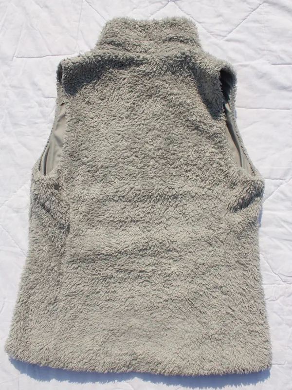 Patagonia Women's Los Gatos Fleece Vest Full Zip Large Deep Pile Gray - Image 6