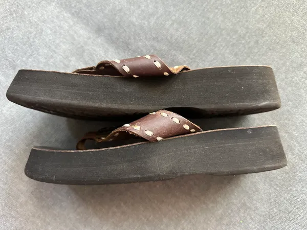 REEF Platform Leather Sandals - Image 7