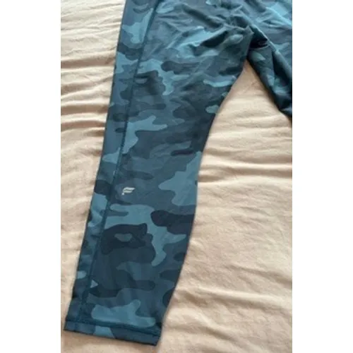 Fabletics Define High-Waisted 7/8 Leggings Blue Camo Size Large NWT - Image 4