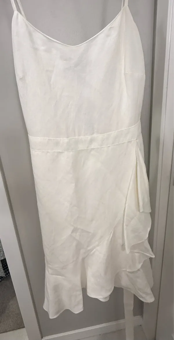Banana Republic White Dress - Image 2