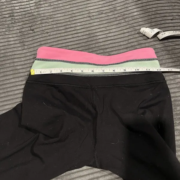 Lululemon Athletica Black Yoga Leggings Womens Size 6 Full Length Reversible - Image 6