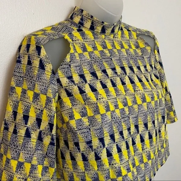 Mustard Seed Yellow Blue Geo Print Crop Top Size S - Image 4