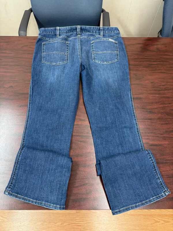 Carhartt Slim Fit Layton Boot Cut Women’s Jeans Size 16 - Image 3