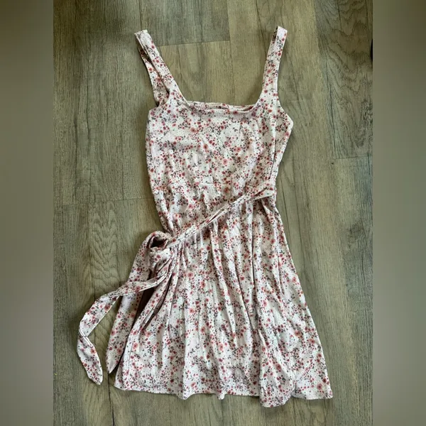 Wilfred Aritzia Only Mini Dress Pink Floral Square‎ Neck Side Tie Wrap Small - Image 9