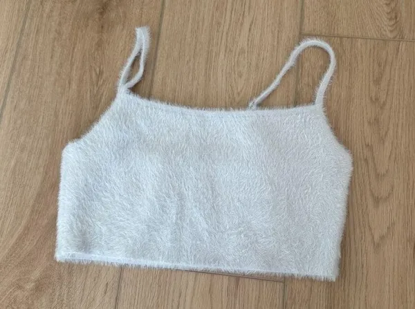 Aritzia Sunday Best Reese sweater - Image 3