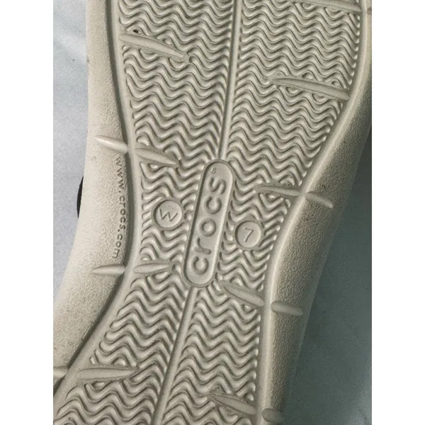 Crocs Swiftwater White Black Strappy Slide Sandals Womens Size 7 Iconic Slip‎ On - Image 7