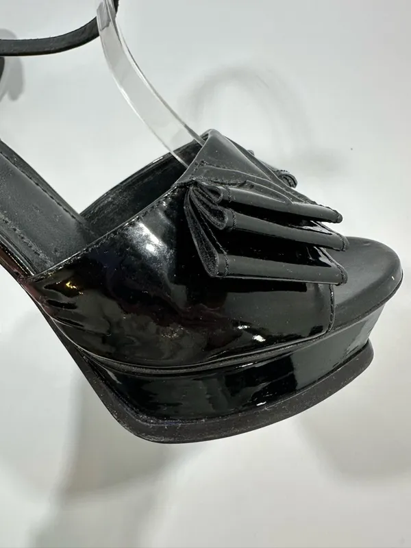 Yves Saint Laurent YSL Tribute Y Bow Black Patent Leather Platform Sandals 38.5 - Image 7