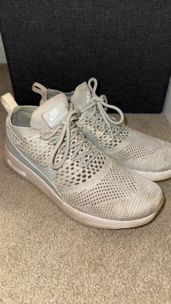 Nike Air Max Thea Ultra Women’s Flyknit Shoes - Image 2