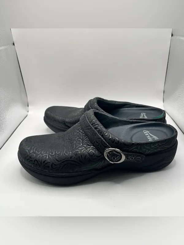 DANSKO Allison slip on EUR 39 US 8.5 Black Tooled Leather Clog Shoes - Image 3