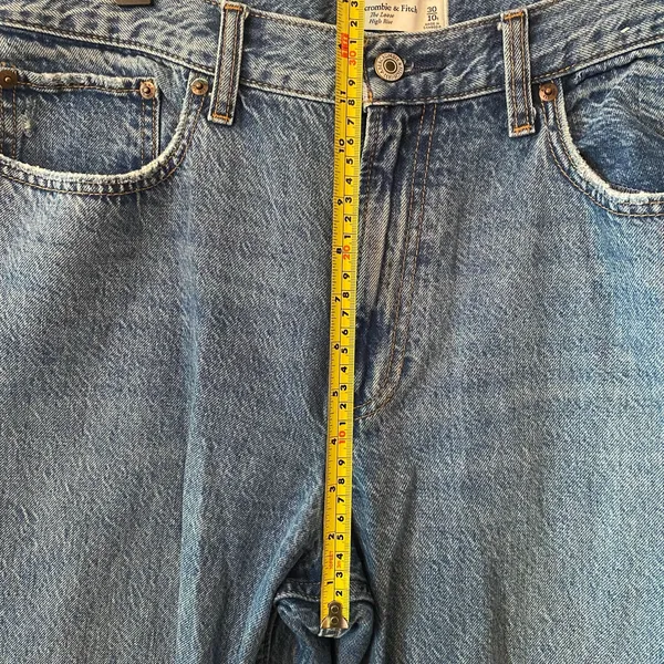 Abercrombie & Fitch The Loose High Rise Jeans Medium Wash Baggy Frayed 30 / 10 - Image 9