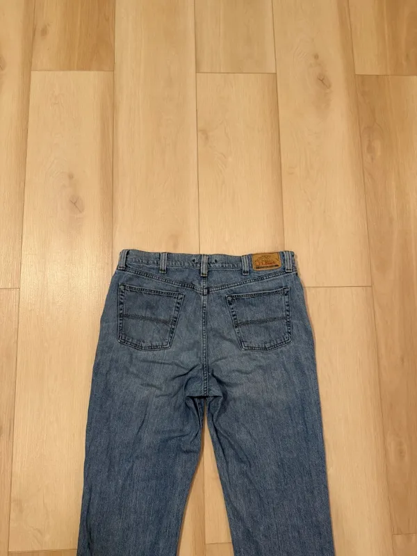 L.L. Bean Vintage Natural Fit Straight Leg Jeans Men's Size 35x34 - Image 6