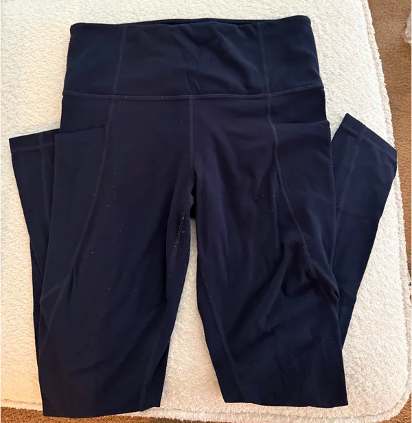 Athleta Salutation Stash High-Rise Leggings 7/8 Pockets - Image 3