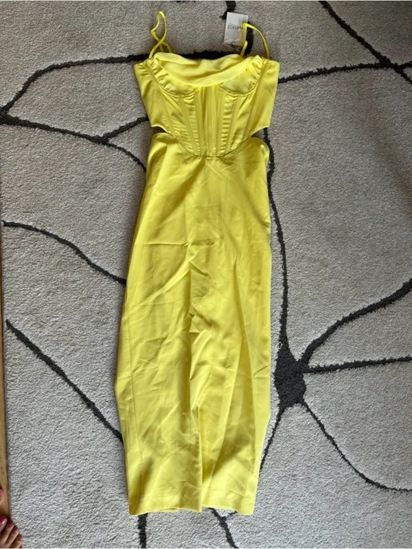 REVOLVE Bardot Martini Midi Dress - Image 5