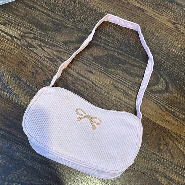 Pink Purse with gold bow detail - Image 2