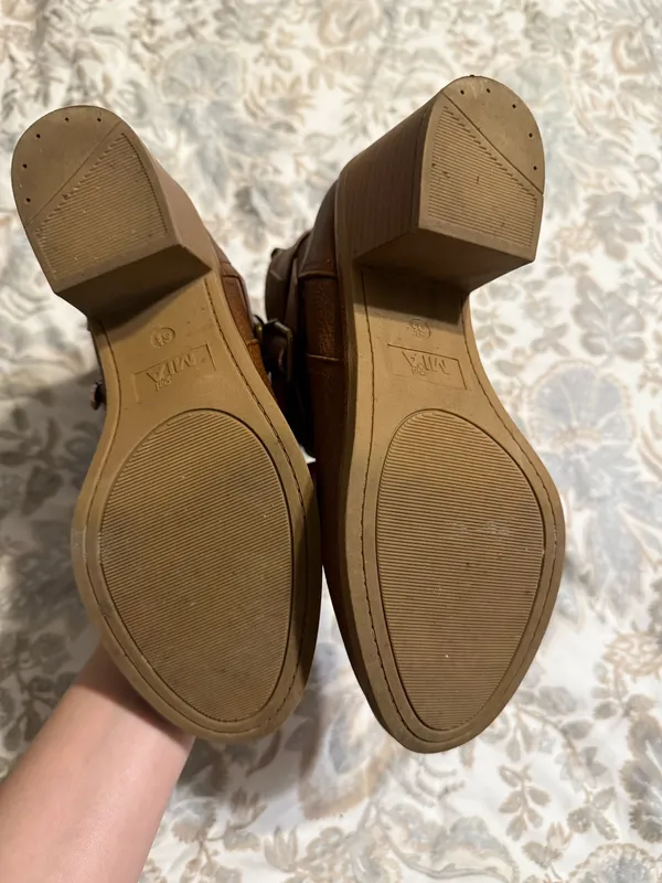 Mia brown ankle boots - Image 3