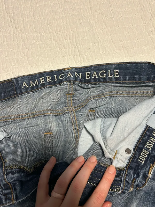 Men’s American Eagle Outfitters Low Rise Boot Jean’s - Image 4