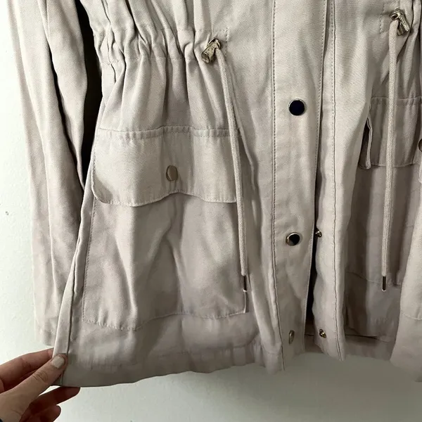 Zara Basic tan cream‎ jacket button down pockets elastic sides trendy classic Size XS - Image 3
