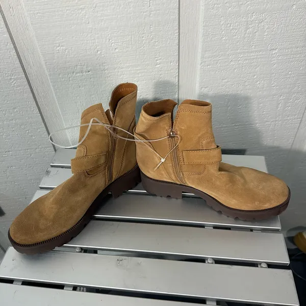 ZODIAC Women's Miller Motorcycle Bootie Size 10 NWOT - Image 7